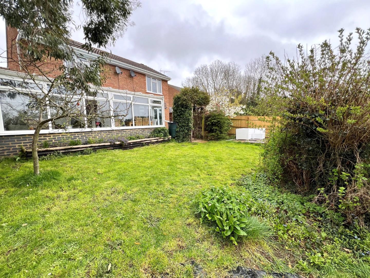 Lancers Way, Weedon O'Riordan Bond